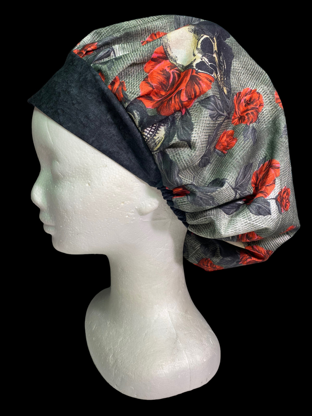 SKULL & ROSES