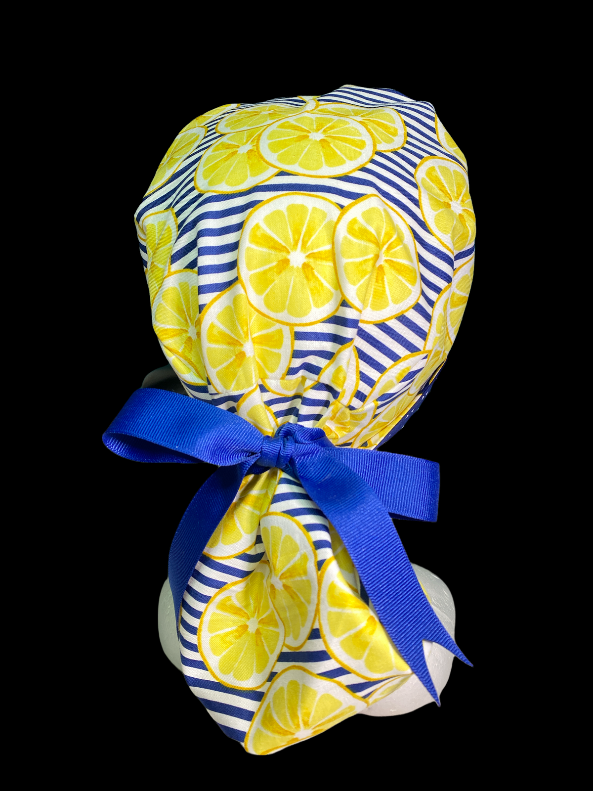 WHEN LIFE GIVES YOU 🍋
